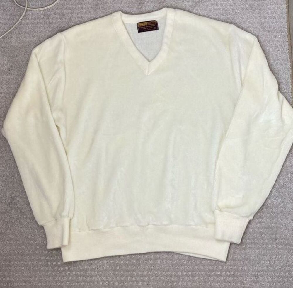 Vintage Montgomery Ward Cream V-Neck Velour Sweater Size XL
